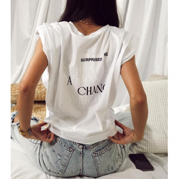 Tricou cu umeri oversized